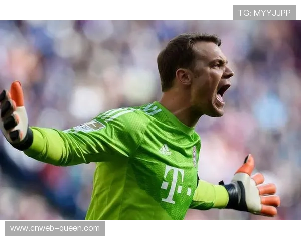 诺伊尔伤愈回归训练，拜仁门神复出为赛季冲刺注入强心剂